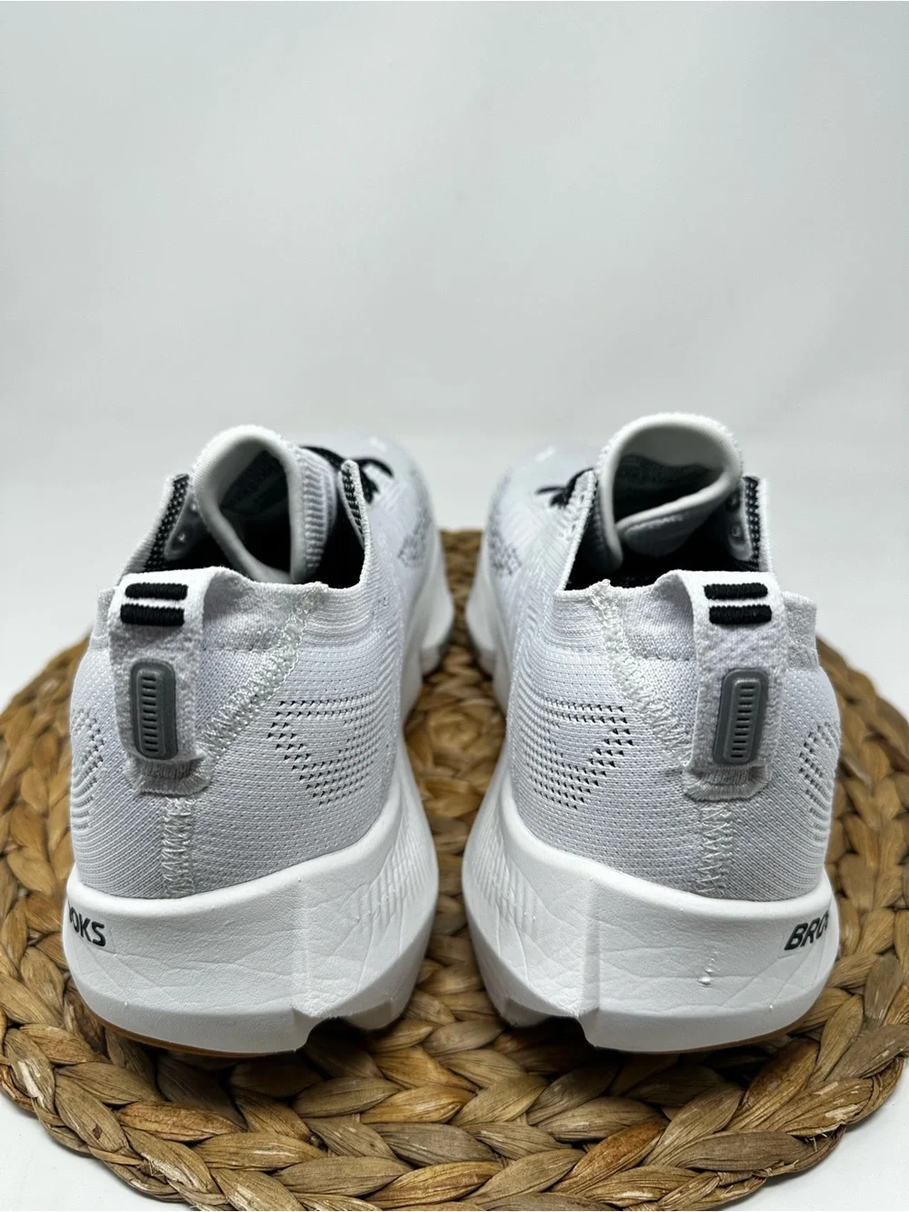 BROOKS Glycerin Flex Running Shoes White Black Gum Size 11.5 Men's